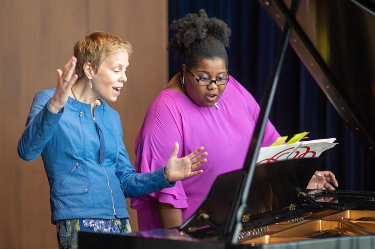Augusta Read Thomas & Nicole Paris (Photo by Rob Hart)