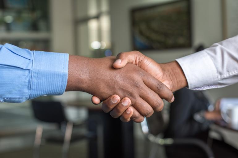 handshake photo