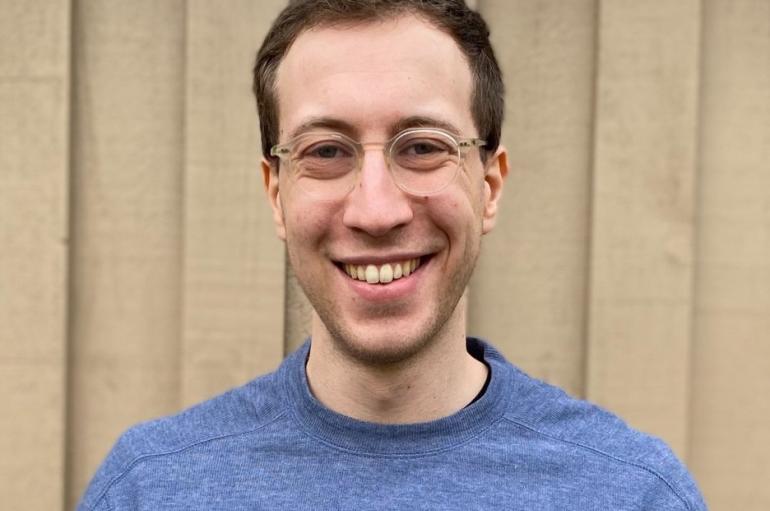 Justin Weiss Headshot