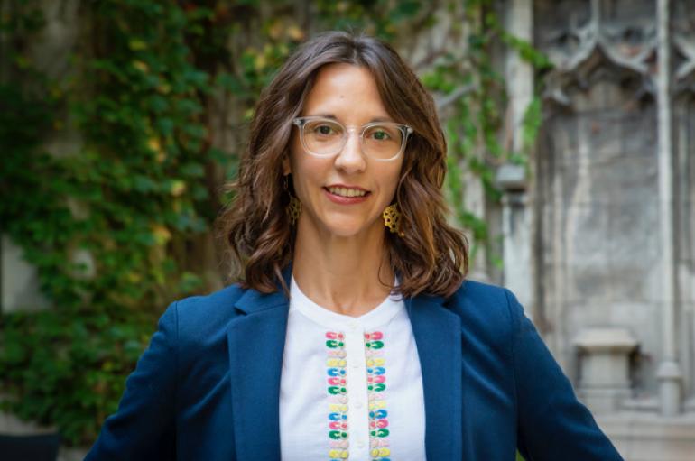 Jennifer Iverson headshot