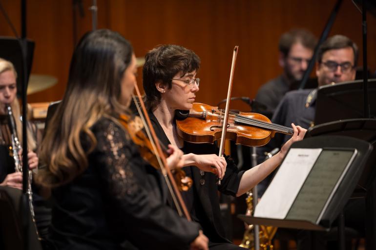 Members of the Grossman Ensemble performance photo