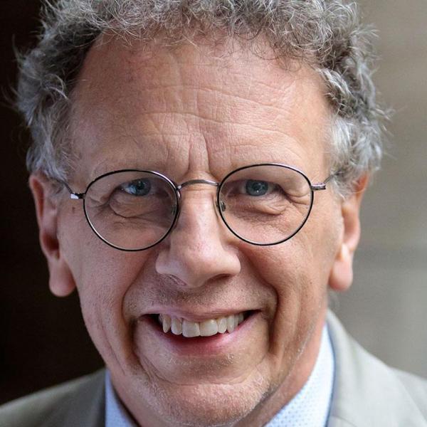 Robert Kendrick headshot_photo by Jean Lachat
